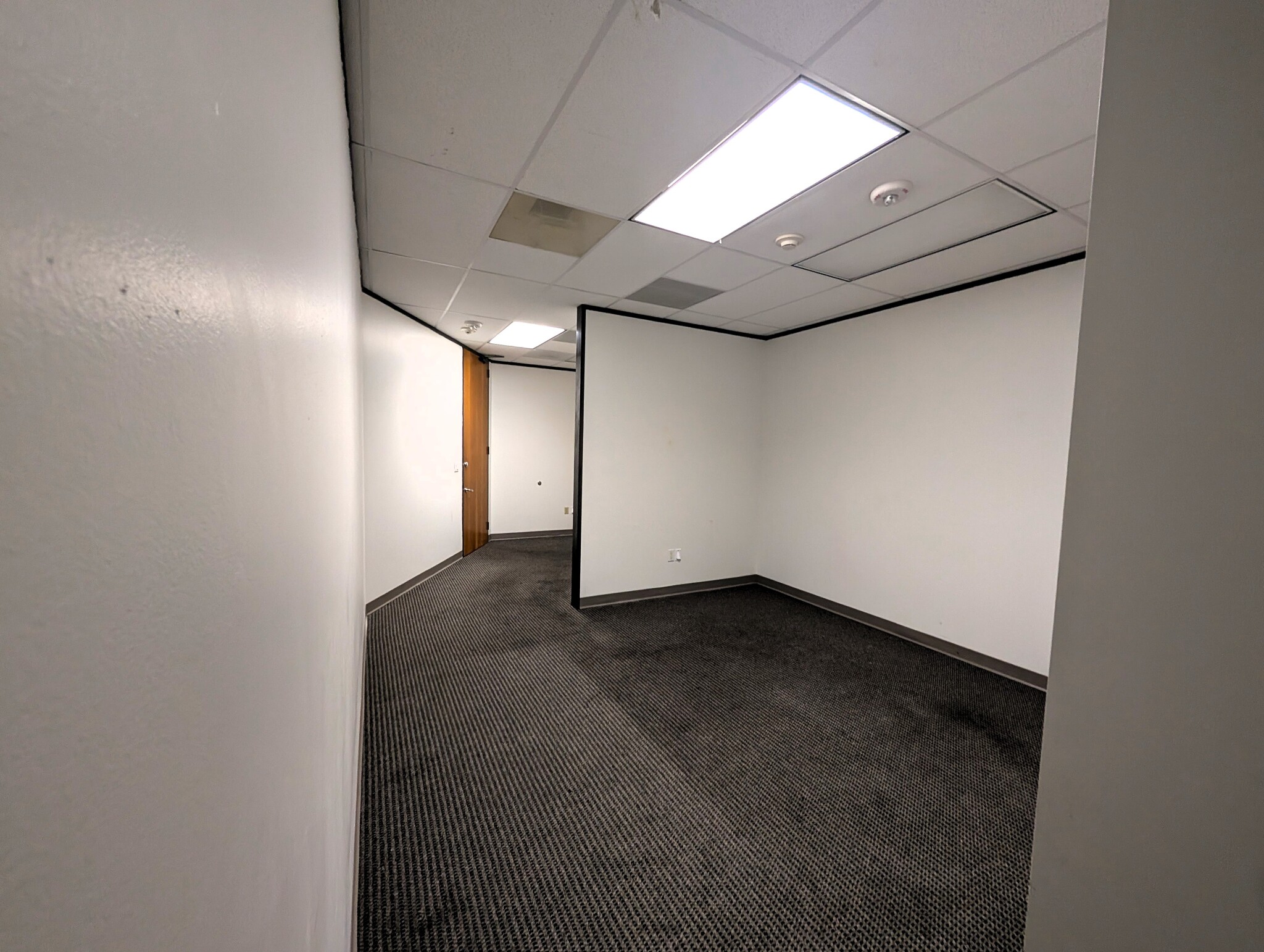 10101 Harwin Dr, Houston, TX à louer Photo de l’immeuble– Image 1 sur 2