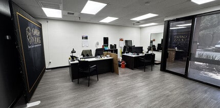 2323 W Mescal St, Phoenix, AZ à louer Photo intérieure– Image 2 sur 3