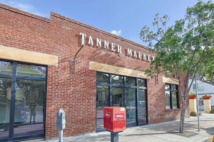 42 S Pasadena Ave, Pasadena, CA à louer - Photo de l’immeuble – Image 1 sur 8