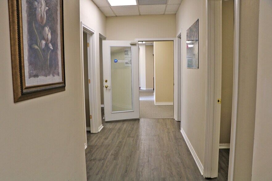17776 Preston Rd, Dallas, TX à louer - Photo de l’immeuble – Image 3 sur 9