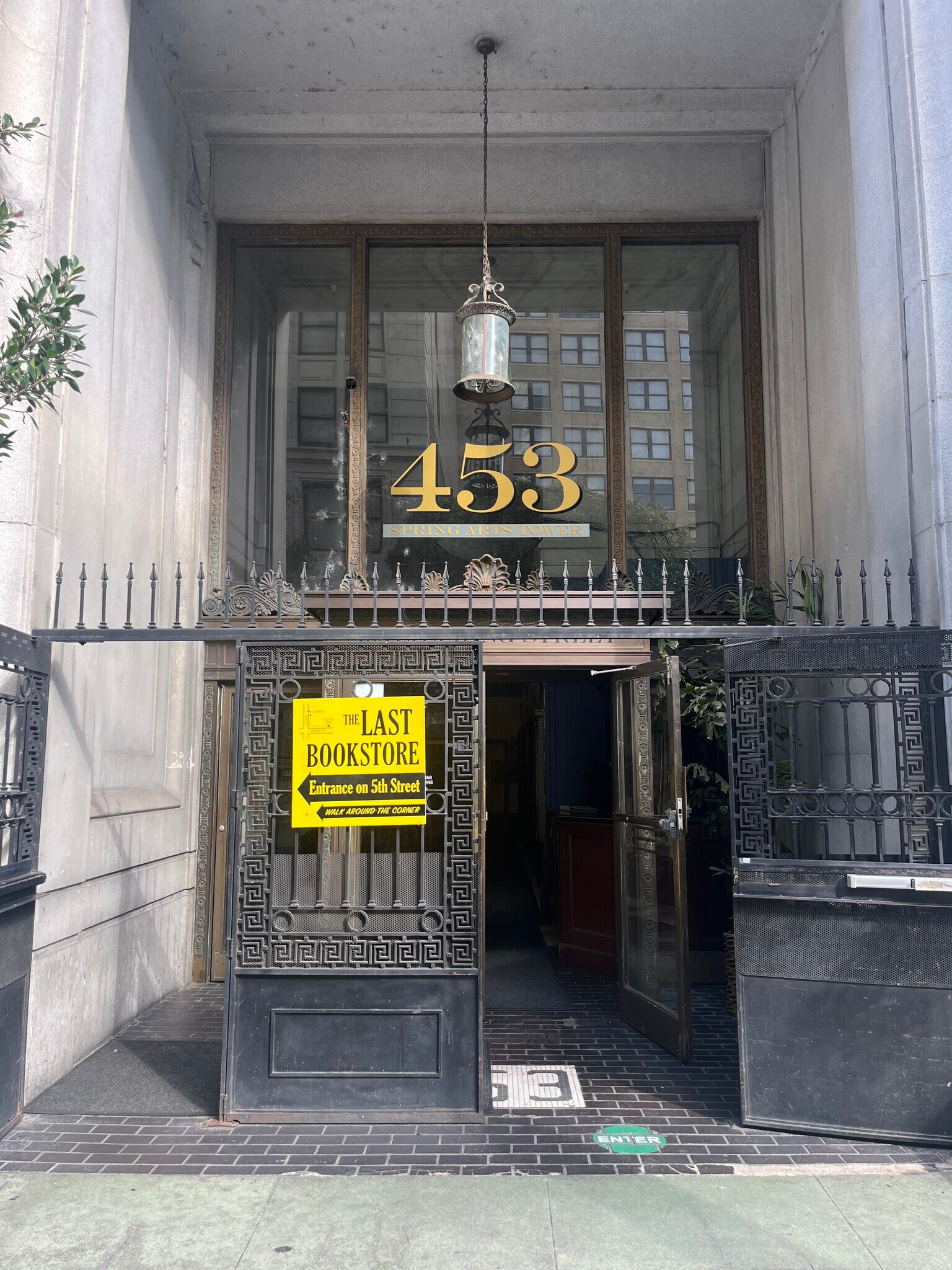 453 S Spring St, Los Angeles, CA à louer Photo de l’immeuble– Image 1 sur 19