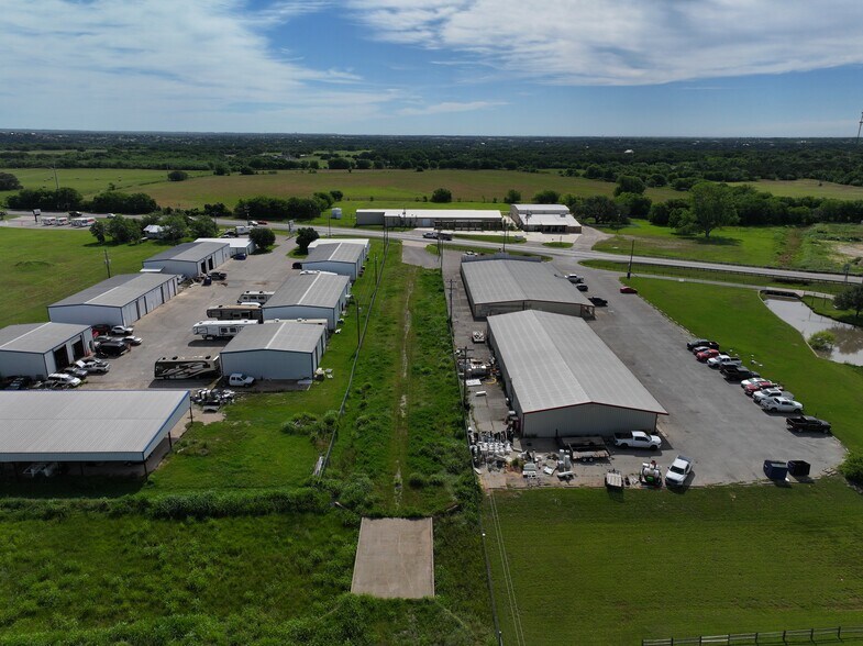 1312 Weatherford Hwy, Granbury, TX à vendre - Photo de l’immeuble – Image 2 sur 50