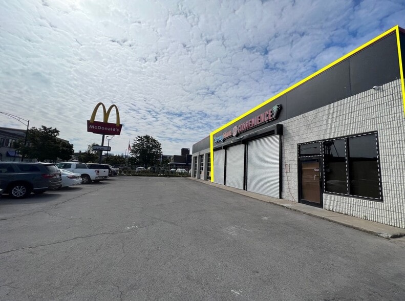 1350 Main St, Buffalo, NY à louer - Photo de l’immeuble – Image 2 sur 5