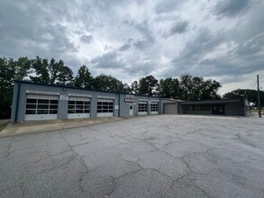 13715 NC 50 Hwy N, Willow Spring, NC à louer Photo intérieure– Image 1 sur 9