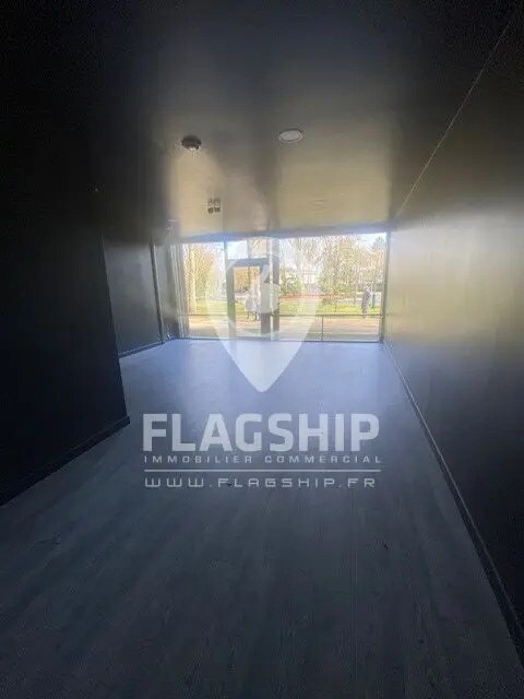 Plus de détails pour Local commercial à louer