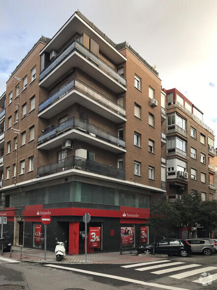 Calle Eugenio Salazar, 42, Madrid, Madrid à vendre - Photo de l’immeuble – Image 2 sur 2