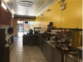 5024 Centre St, Niagara Falls, ON à vendre - Photo intérieure – Image 3 sur 4