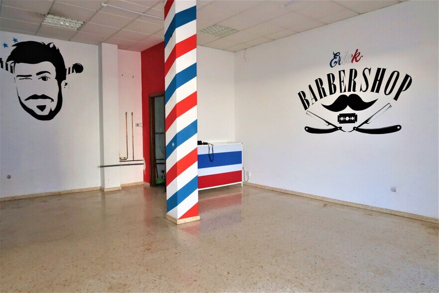 Calle Blas Infante, 63, Brenes, Sevilla à vendre - Photo de l’immeuble – Image 1 sur 18