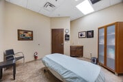 7336 E Deer Valley Rd #115-15