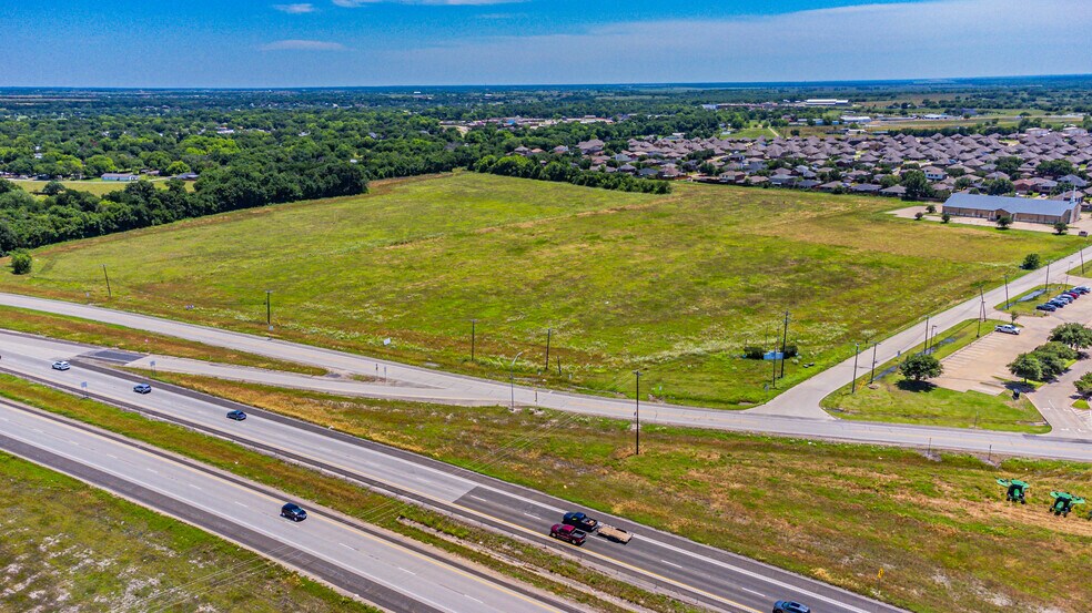FM 741 & Highway 175, Crandall, TX à vendre - Photo de l’immeuble – Image 3 sur 3