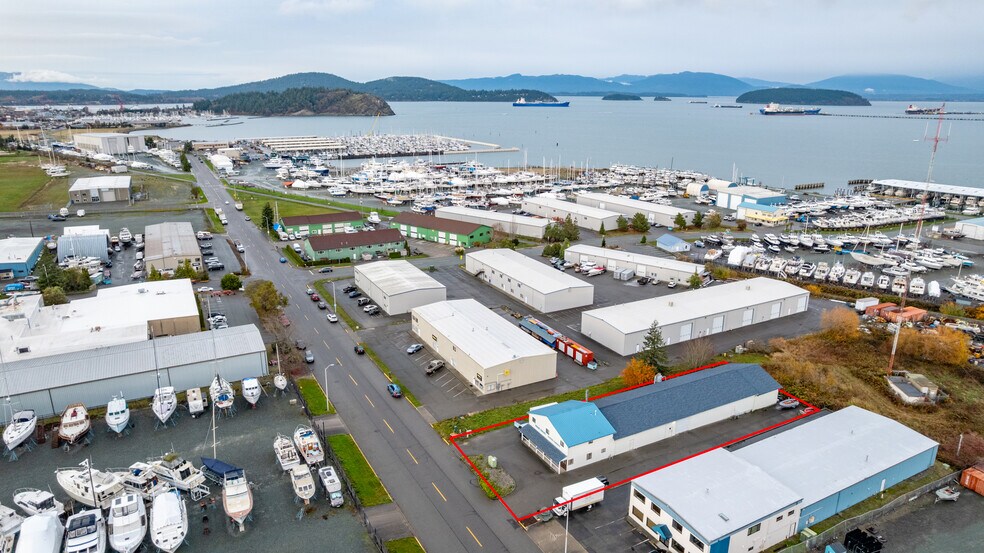 3111 T Ave, Anacortes, WA à vendre - Photo de l’immeuble – Image 3 sur 29