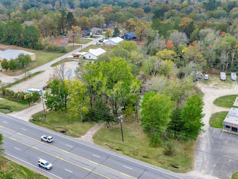 2410 E Denman Ave, Lufkin, TX à vendre - Photo de l’immeuble – Image 3 sur 11