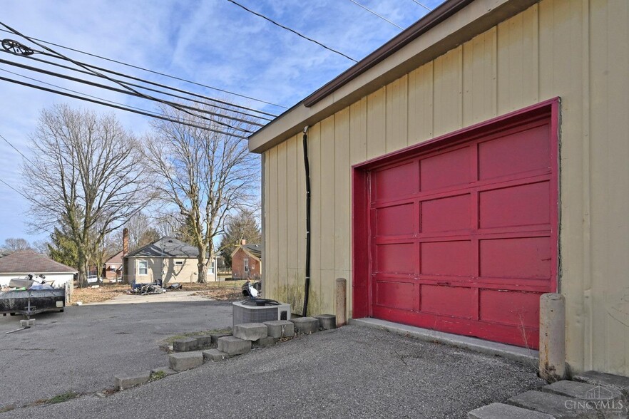 314 Chestnut St, Lewisburg, OH à vendre - Photo de l’immeuble – Image 2 sur 34