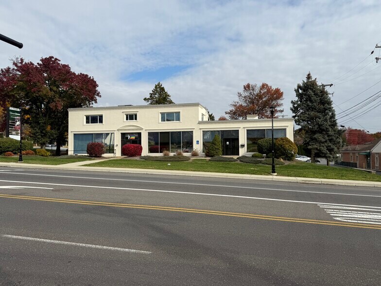 3701 Perkiomen Ave, Reading, PA à vendre - Photo de l’immeuble – Image 3 sur 23