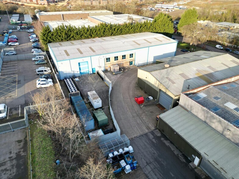 North Portway Close, Northampton à vendre - Photo de l’immeuble – Image 1 sur 3