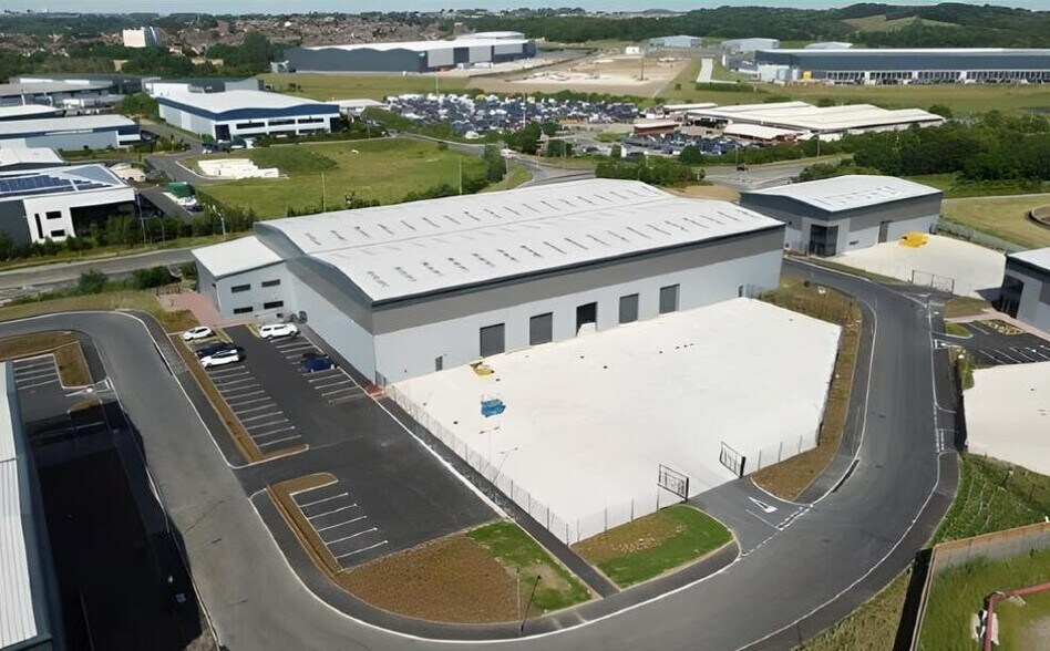 Pontefract Ln, Leeds à louer - Photo de l’immeuble – Image 2 sur 11