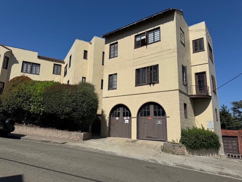 3505 Kempton Way, Oakland, CA à vendre - Photo de l’immeuble – Image 3 sur 33