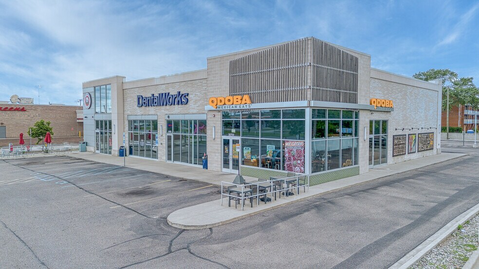 30754-30766 Woodward Ave, Royal Oak, MI à louer - Photo de l’immeuble – Image 2 sur 5