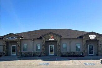 5816-5820 Boat Club Rd, Fort Worth, TX à louer Photo de l’immeuble– Image 1 sur 5