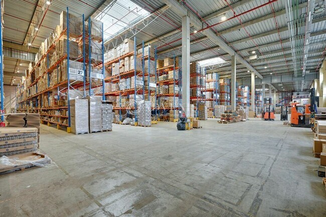 Plus de détails pour 2 Rue Eugene Pottier, Marly-la-Ville - Industriel/Logistique à louer