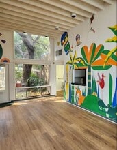8607 Wurzbach Rd, San Antonio, TX à vendre Photo intérieure– Image 1 sur 3