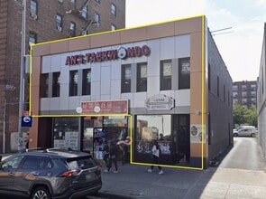 14240 Roosevelt Ave, Flushing, NY à louer Photo de l’immeuble– Image 1 sur 1