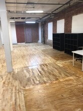 37 Greenpoint Ave, Brooklyn, NY à louer Photo intérieure– Image 2 sur 3