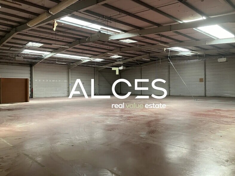 Local d’activités dans Eysines à louer - Photo intérieure – Image 3 sur 3