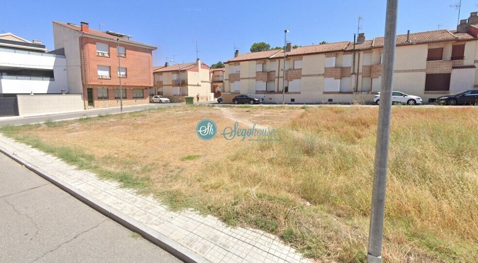 Terrain dans Cantalejo, Segovia à vendre - Photo de l’immeuble – Image 3 sur 8