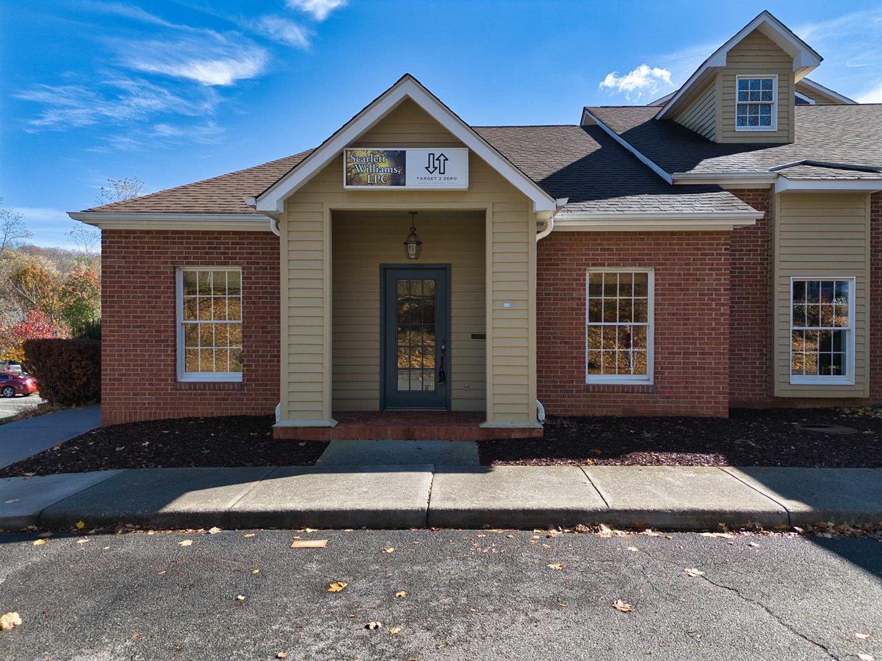 2001 S Main St, Blacksburg, VA à louer Photo principale– Image 1 sur 2