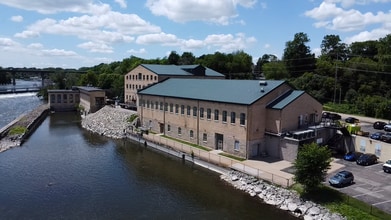 425 W Water St, Appleton, WI à louer Photo de l’immeuble– Image 2 sur 4