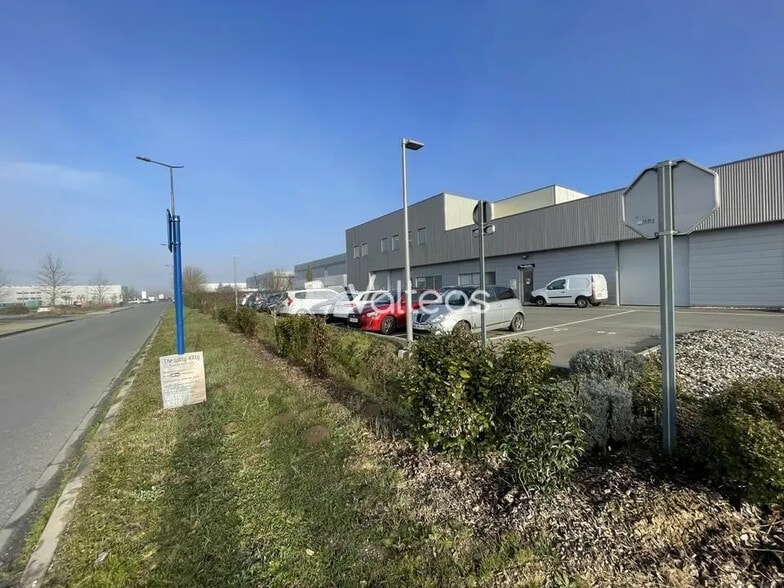 Bureau dans Escalquens à louer - Photo de l’immeuble – Image 3 sur 12