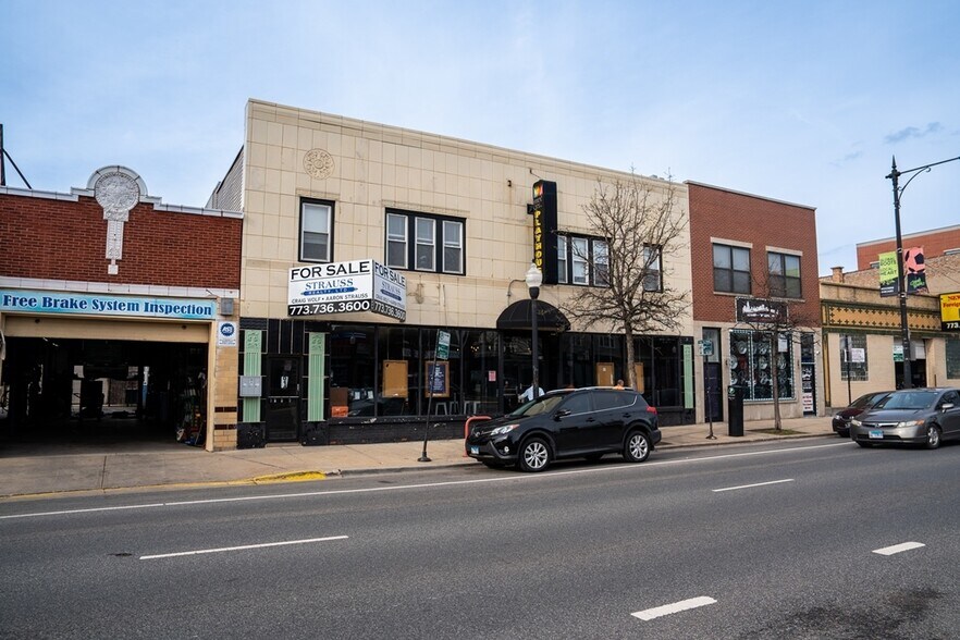 3014 W Irving Park Rd, Chicago, IL à vendre - Photo de l’immeuble – Image 2 sur 44