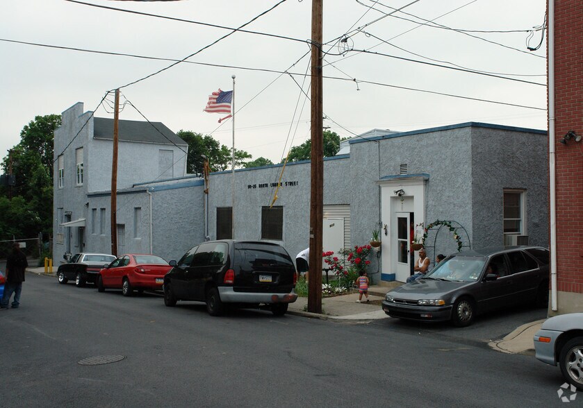 911-925 N Lumber St, Allentown, PA à vendre - Photo de l’immeuble – Image 2 sur 2