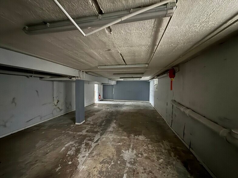 Industriel/Logistique dans La Courneuve à louer - Photo intérieure – Image 2 sur 9