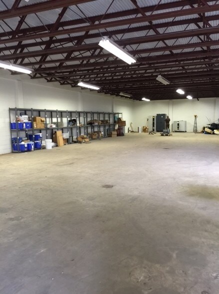 92 Lewis St, San Antonio, TX à louer - Photo intérieure – Image 3 sur 7