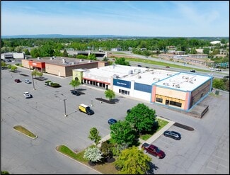 Plus de détails pour 601-609 Troy Schenectady Rd, Latham, NY - Local commercial à louer