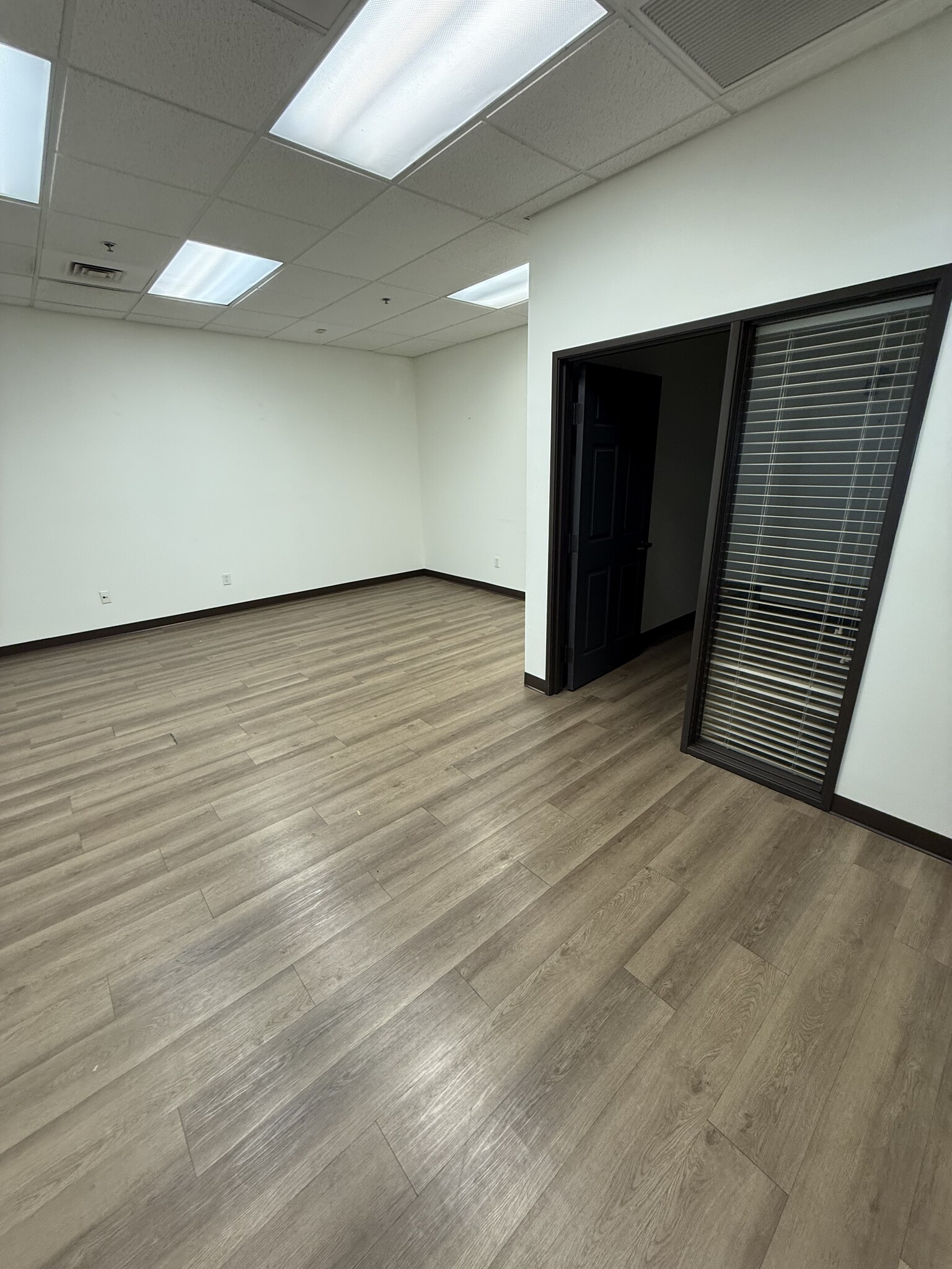 3920 S Rural Rd, Tempe, AZ à vendre Photo intérieure– Image 1 sur 7