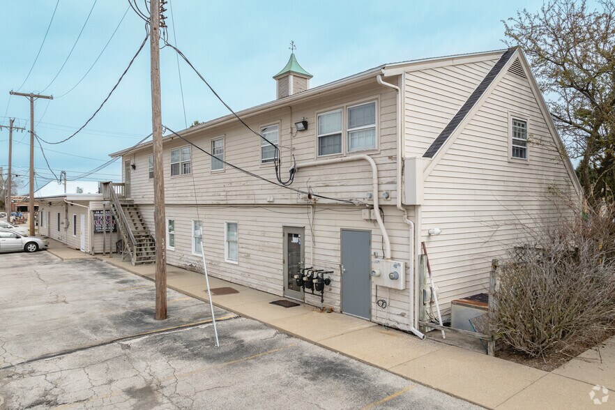 705 Conant St, Maumee, OH à louer - Photo de l’immeuble – Image 2 sur 8
