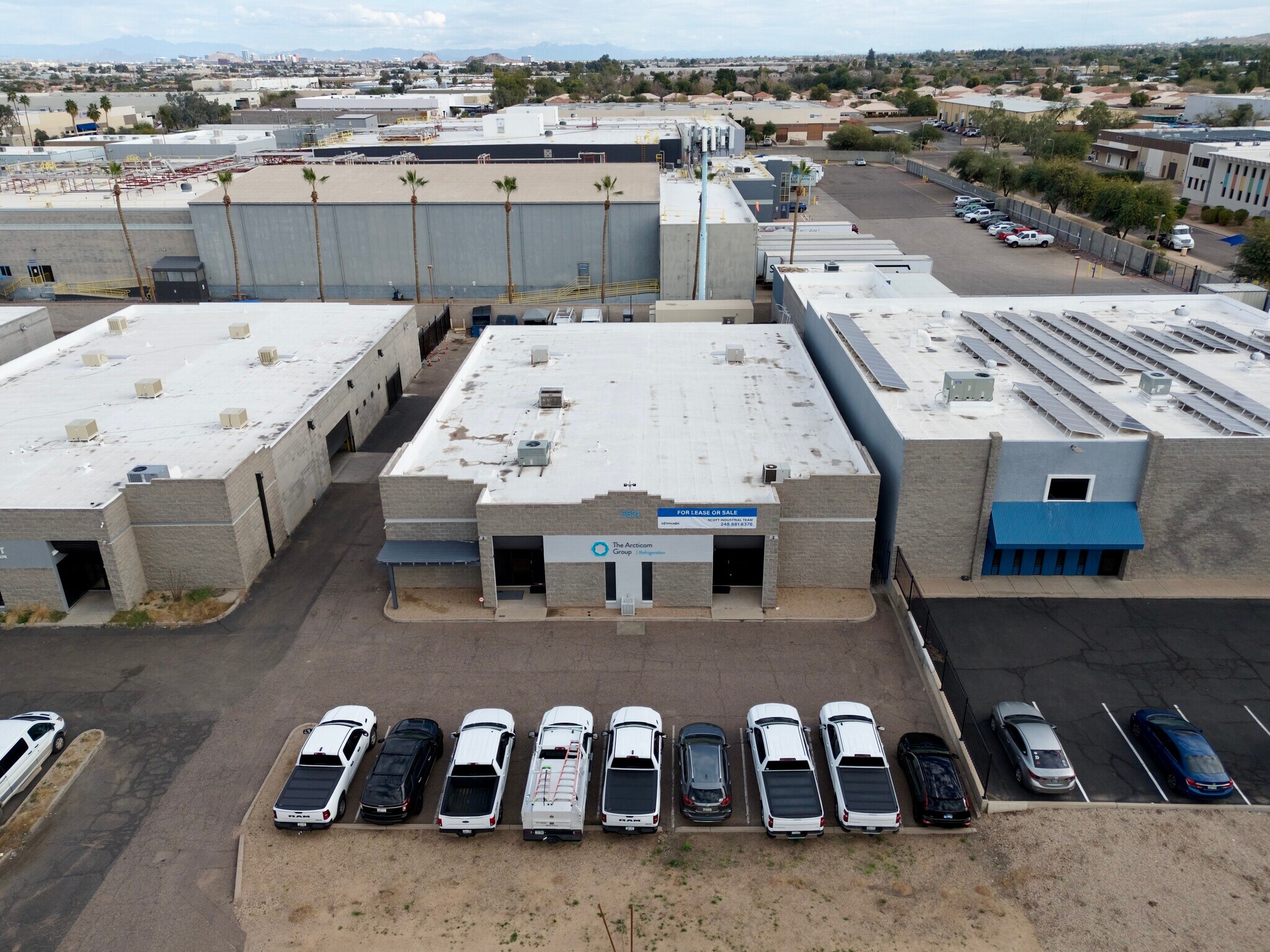 5621 S 24th St, Phoenix, AZ à louer Photo principale– Image 1 sur 8