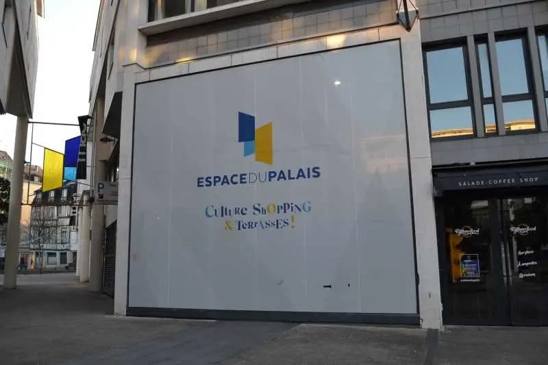 Local commercial dans Rouen à louer - Photo de l’immeuble – Image 3 sur 6