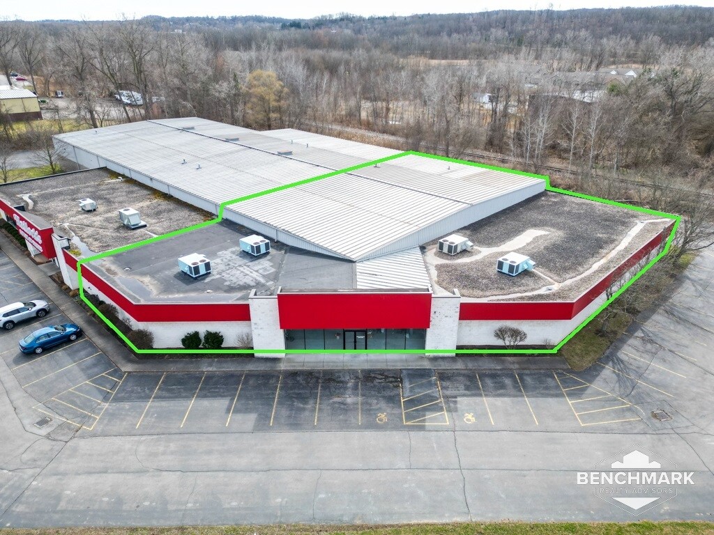 7275 State Route 96, Victor, NY à louer Photo principale– Image 1 sur 7