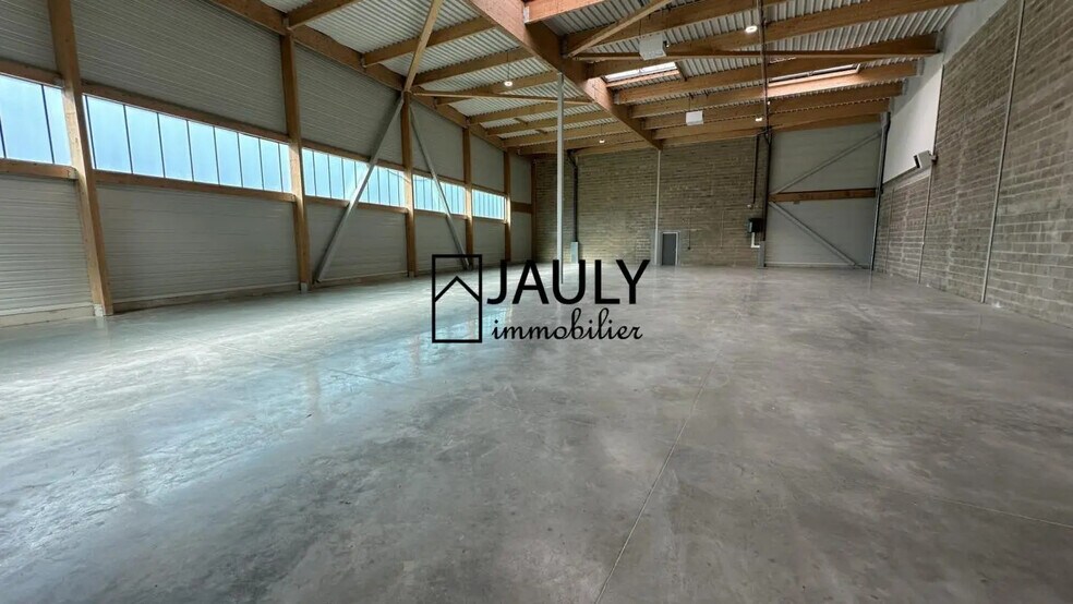 Industriel/Logistique dans Esbly à louer - Photo intérieure – Image 2 sur 13