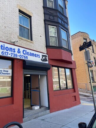 Plus de détails pour 822 Huntington Ave, Boston, MA - Local commercial à louer