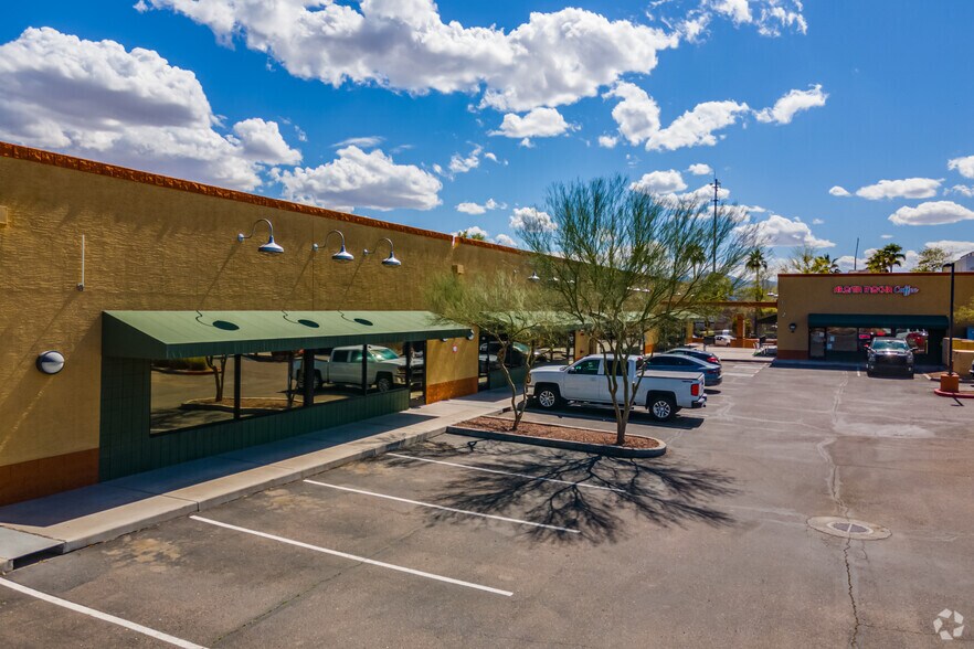 506 E Western Ave, Avondale, AZ à louer - Photo de l’immeuble – Image 3 sur 6