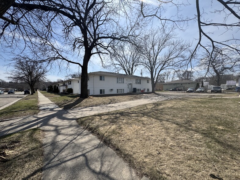 1321 3rd Ave SW, Rochester, MN à vendre - Photo de l’immeuble – Image 3 sur 4