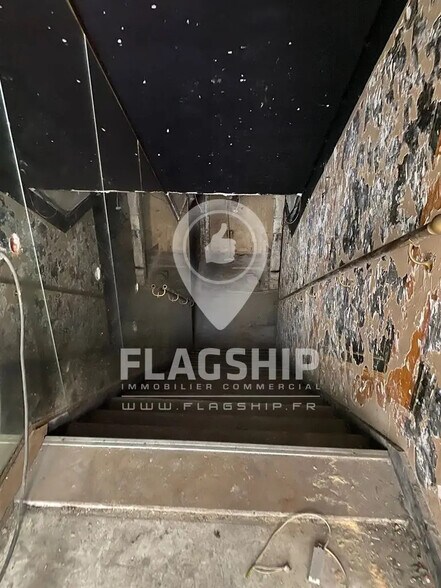 Local commercial dans Paris à louer - Photo de l’immeuble – Image 2 sur 9