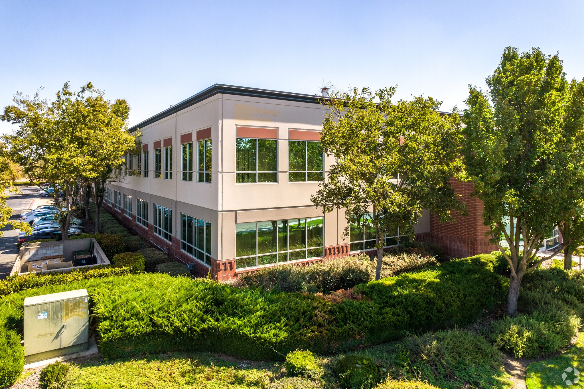 202 Cousteau Pl, Davis, CA à louer Photo de l’immeuble– Image 1 sur 13
