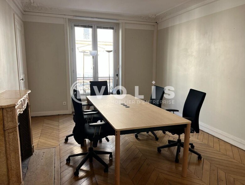 Bureau dans Paris à louer - Photo intérieure – Image 2 sur 12