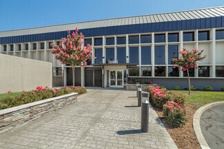Plus de détails pour 10481 Armstrong Ave, Mather, CA - Bureau à vendre